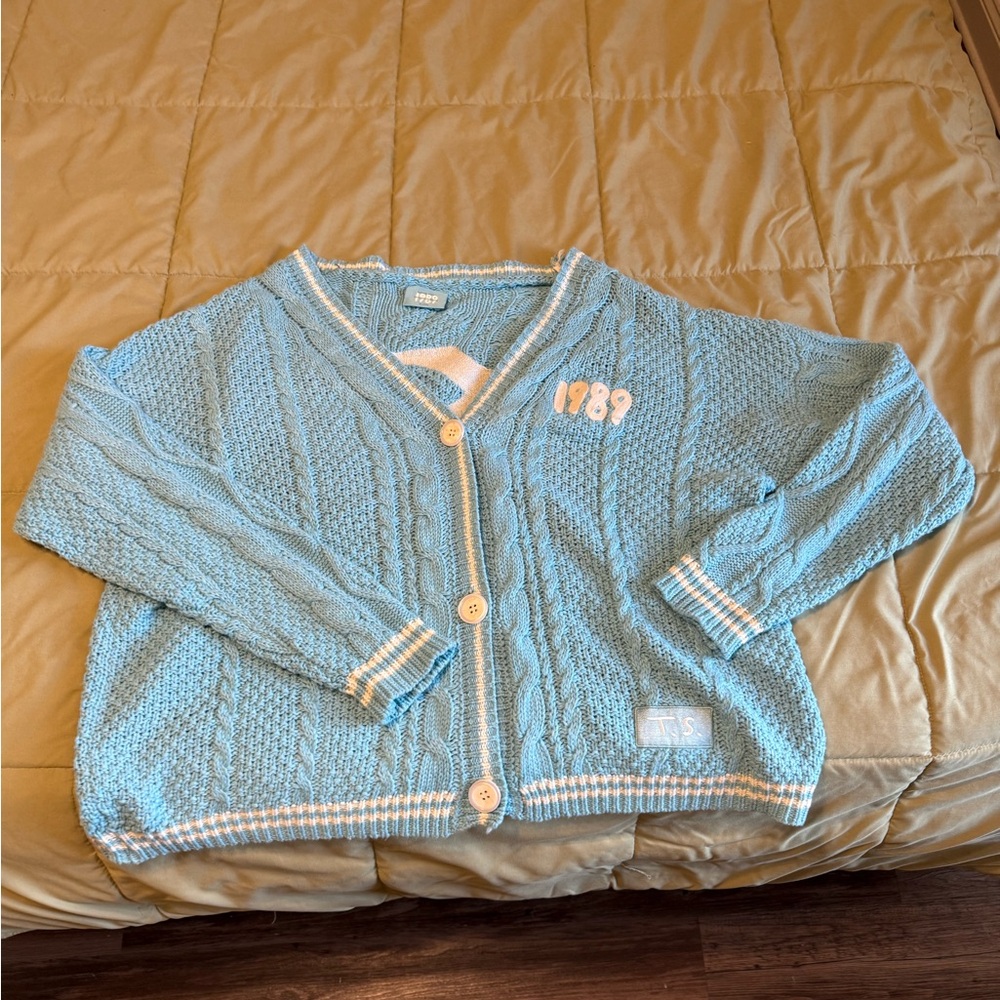 Taylor Swift 1989 Cardigan